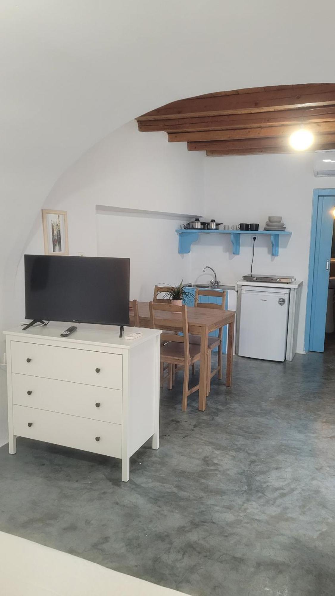 Holiday home Fournos Aroniadika